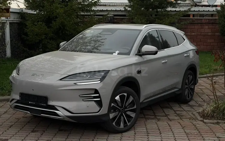 BYD Song Plus Flagship 602 EV 2025 года за 13 100 000 тг. в Астана