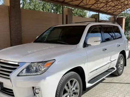 Lexus LX 570 2014 года за 32 500 000 тг. в Актау – фото 2