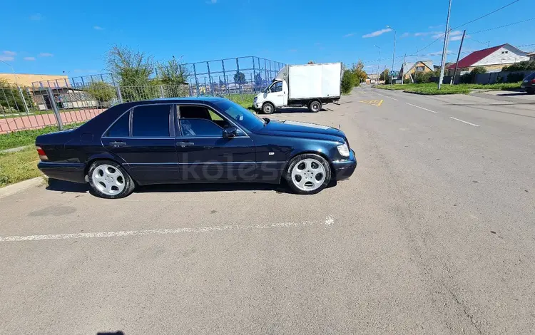 Mercedes-Benz S 320 1997 годаfor7 000 000 тг. в Астана