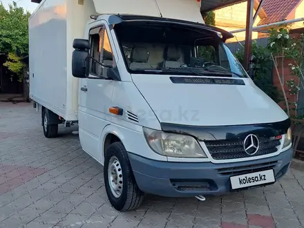 Mercedes-Benz  Sprinter 2006 года за 11 000 000 тг. в Алматы