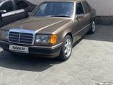 Mercedes-Benz E 200 1990 годаүшін2 550 000 тг. в Алматы – фото 2