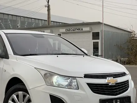 Chevrolet Cruze 2013 годаүшін4 500 000 тг. в Шымкент – фото 3