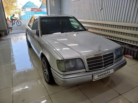 Mercedes-Benz E 220 1993 годаүшін3 500 000 тг. в Кызылорда – фото 17