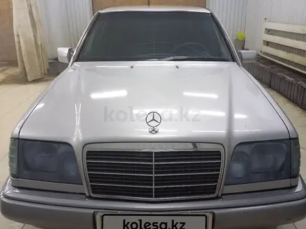 Mercedes-Benz E 220 1993 годаүшін3 500 000 тг. в Кызылорда – фото 20