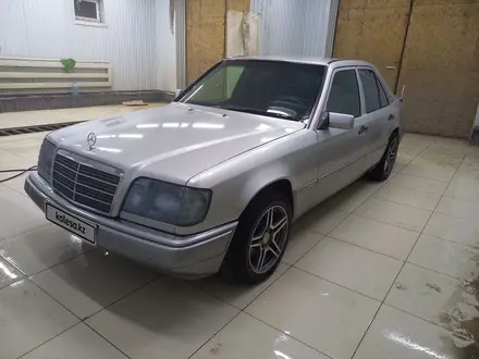 Mercedes-Benz E 220 1993 годаүшін3 500 000 тг. в Кызылорда – фото 22