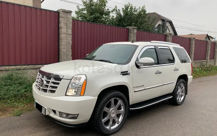 Cadillac Escalade 2007 годаүшін11 000 000 тг. в Алматы