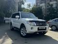 Mitsubishi Pajero 2012 годаfor10 800 000 тг. в Алматы