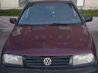 Volkswagen Vento