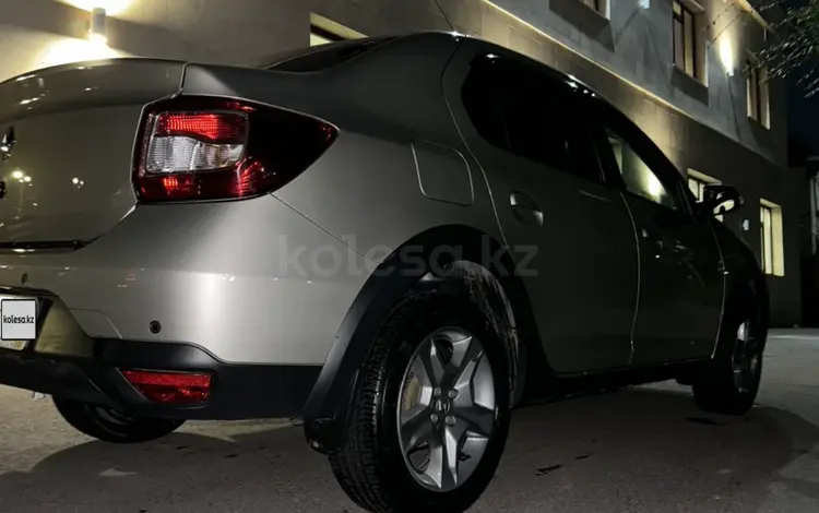 Renault Logan Stepway 2021 года за 6 400 000 тг. в Астана