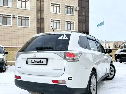 Mitsubishi Outlander 2013 года за 7 449 000 тг. в Астана – фото 4