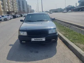Audi 100