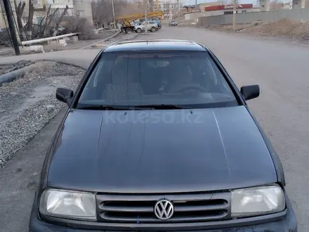 Volkswagen Vento 1994 года за 1 200 000 тг. в Жезказган – фото 7