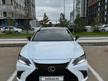 Lexus ES 250 2022 года за 30 000 000 тг. в Астана – фото 9