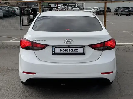 Hyundai Elantra 2015 года за 6 500 000 тг. в Караганда – фото 12