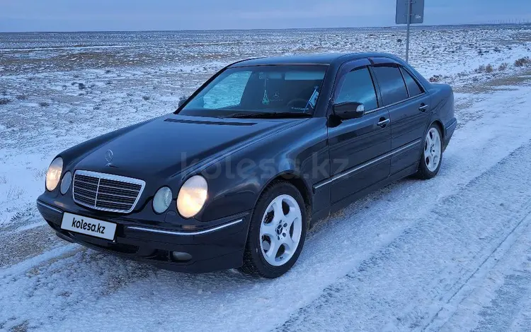 Mercedes-Benz E 320 2001 года за 6 300 000 тг. в Жанаозен