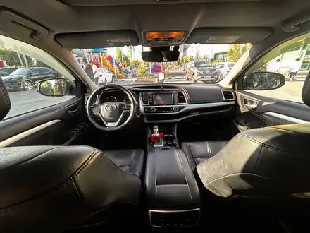 Toyota Highlander 2018 года за 16 000 000 тг. в Астана – фото 8