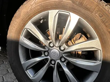 Toyota Highlander 2018 года за 16 000 000 тг. в Астана – фото 19