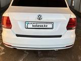 Volkswagen Polo 2018 годаүшін5 800 000 тг. в Атырау – фото 2