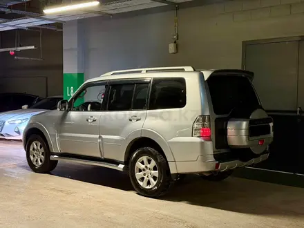 Mitsubishi Pajero 2011 года за 10 550 000 тг. в Астана – фото 2