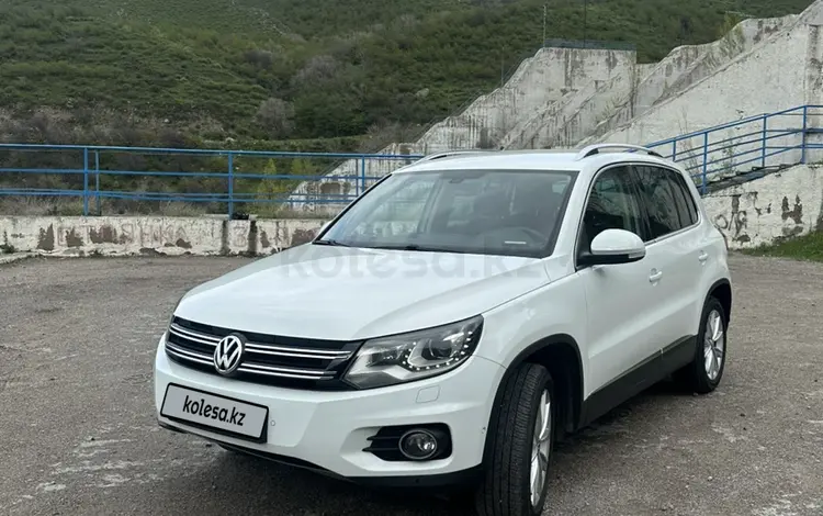 Volkswagen Tiguan 2015 года за 8 500 000 тг. в Алматы