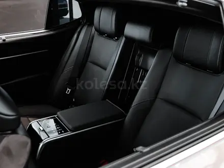 Toyota Camry Luxe 2026 года за 24 190 000 тг. в Актау – фото 23