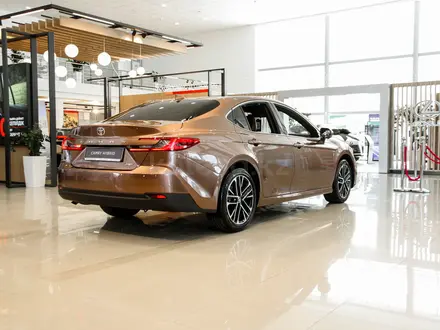 Toyota Camry Luxe 2026 года за 24 190 000 тг. в Актау – фото 7