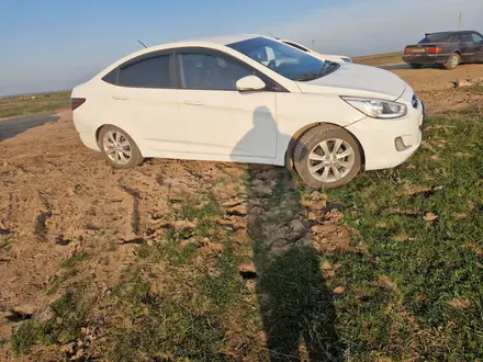 Hyundai Accent 2013 года за 5 500 000 тг. в Уральск – фото 4