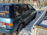 Nissan Prairie 1994 года за 750 000 тг. в Караганда – фото 2