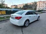 Chevrolet Cruze 2014 года за 3 000 000 тг. в Астана – фото 4