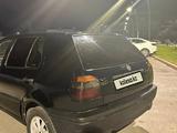 Volkswagen Golf 1993 годаfor1 500 000 тг. в Атырау – фото 5