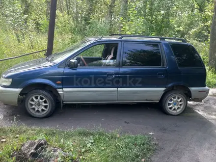 Mitsubishi Space Wagon 1996 года за 1 600 000 тг. в Кокшетау – фото 5