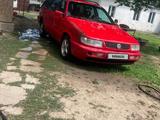 Volkswagen Passat 1995 годаfor1 200 000 тг. в Алматы – фото 4