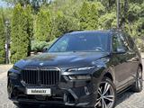 BMW X7 2022 года за 50 000 000 тг. в Алматы