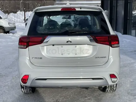 Mitsubishi Outlander 2022 года за 11 320 000 тг. в Астана – фото 8