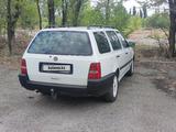 Volkswagen Golf 1994 года за 1 900 000 тг. в Алматы