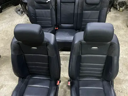Салон Сиденья на Мерседес ML 63 AMG w164 за 1 000 тг. в Алматы
