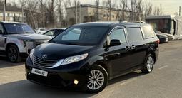 Toyota Sienna 2015 годаfor15 500 000 тг. в Алматы