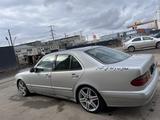 Mercedes-Benz E 430 2001 года за 5 800 000 тг. в Астана – фото 4