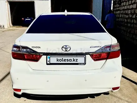 Toyota Camry 2015 года за 10 900 000 тг. в Атырау – фото 13