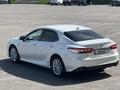 Toyota Camry 2021 года за 14 100 000 тг. в Тараз – фото 8