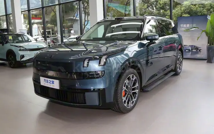 Lynk & Co 900 1.5T Ultra 2026 года за 26 200 000 тг. в Алматы