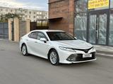 Toyota Camry 2019 годаүшін14 300 000 тг. в Актобе – фото 3