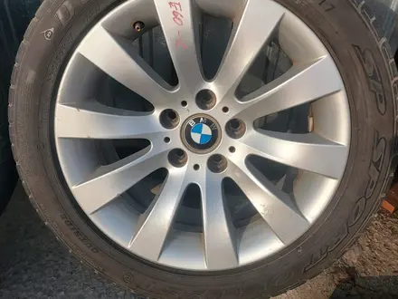 Диски с резиной на БМВ е60 R17 BBS RD407 за 195 000 тг. в Алматы – фото 3