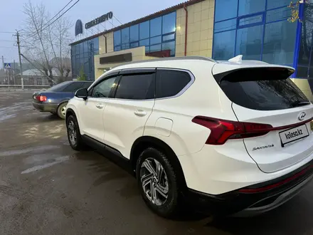 Hyundai Santa Fe 2023 года за 18 500 000 тг. в Алматы – фото 4