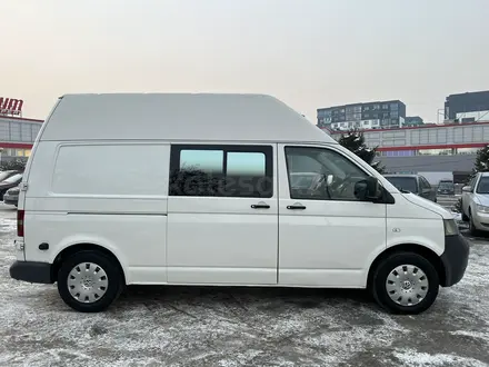 Volkswagen Transporter 2008 года за 8 000 000 тг. в Алматы – фото 2