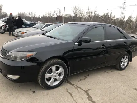 Toyota Camry 2003 года за 6 000 000 тг. в Алматы – фото 2