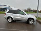 Toyota RAV4 2004 года за 5 800 000 тг. в Алматы – фото 3