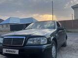 Mercedes-Benz C 220 1994 годаfor1 650 000 тг. в Тараз – фото 2