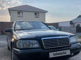 Mercedes-Benz C 220 1994 годаfor1 650 000 тг. в Тараз
