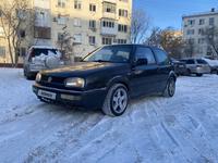 Volkswagen Golf 1993 годаүшін1 400 000 тг. в Астана